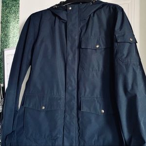 GH BASS & Co | NAVY JACKET | Waterproof 💦